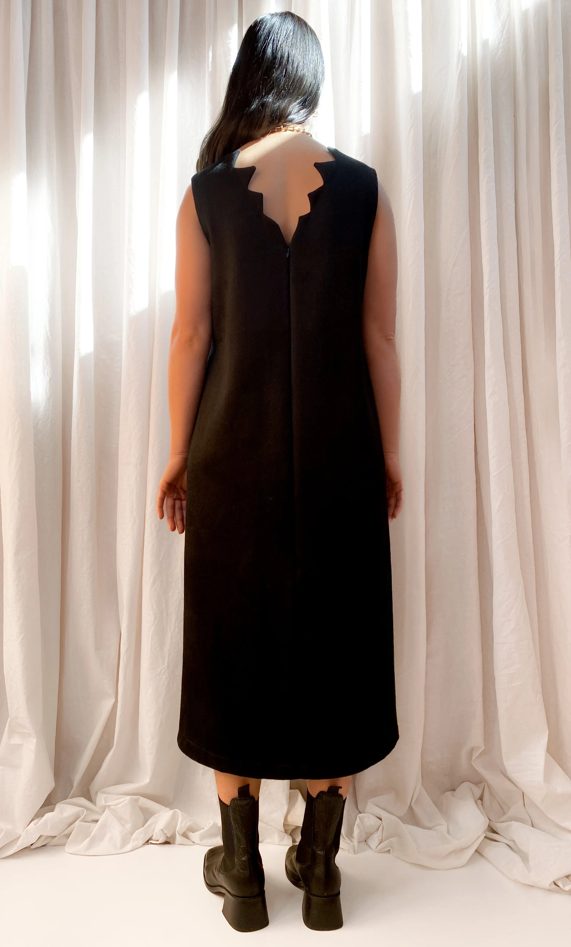 • SAMPLE • Wool Sleeveless Dress [ Jagged zig-zag detail, Black, Size Small / Medium ]