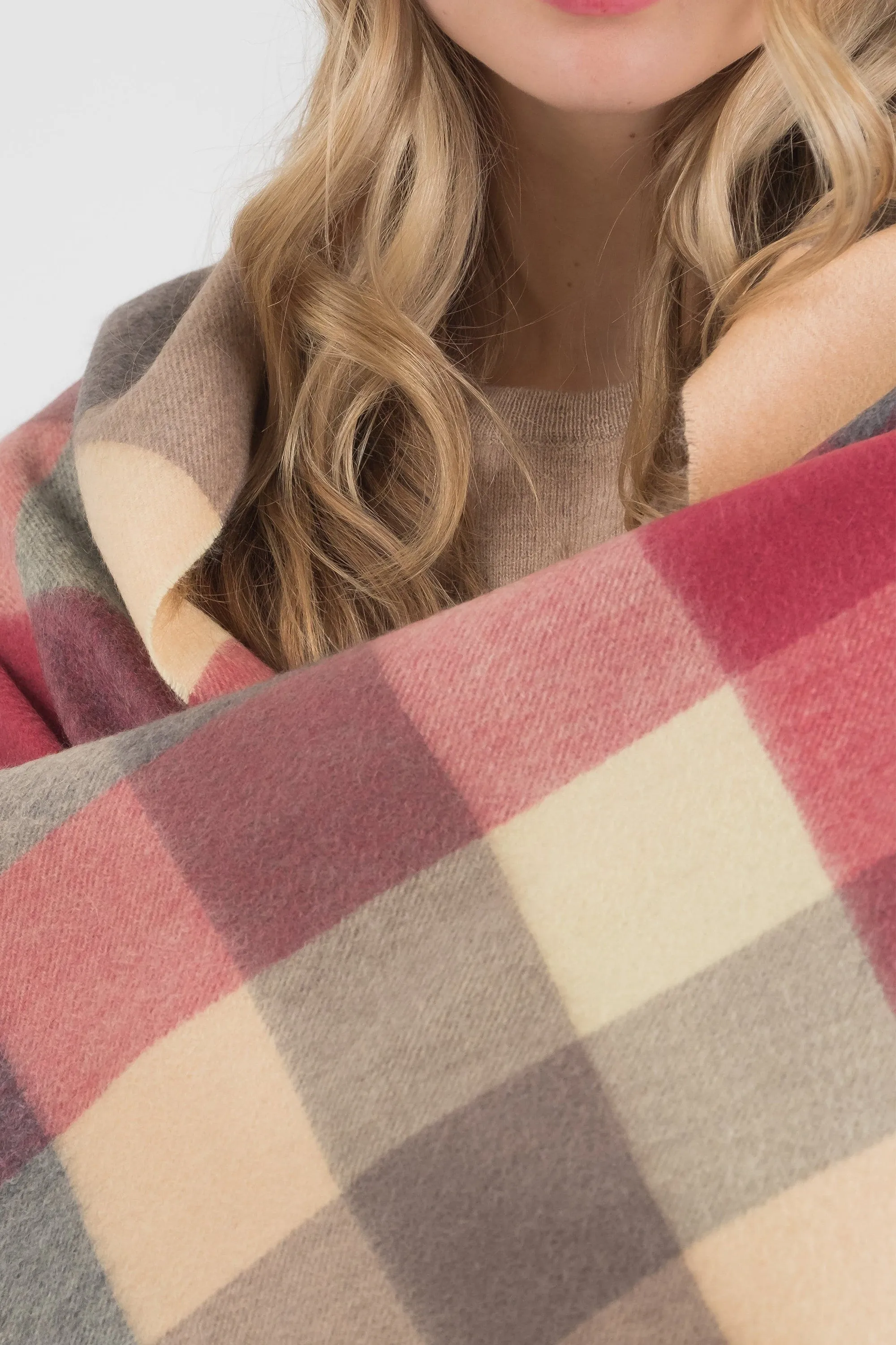 5 Square Check Cashmere Stole - Grey Rose