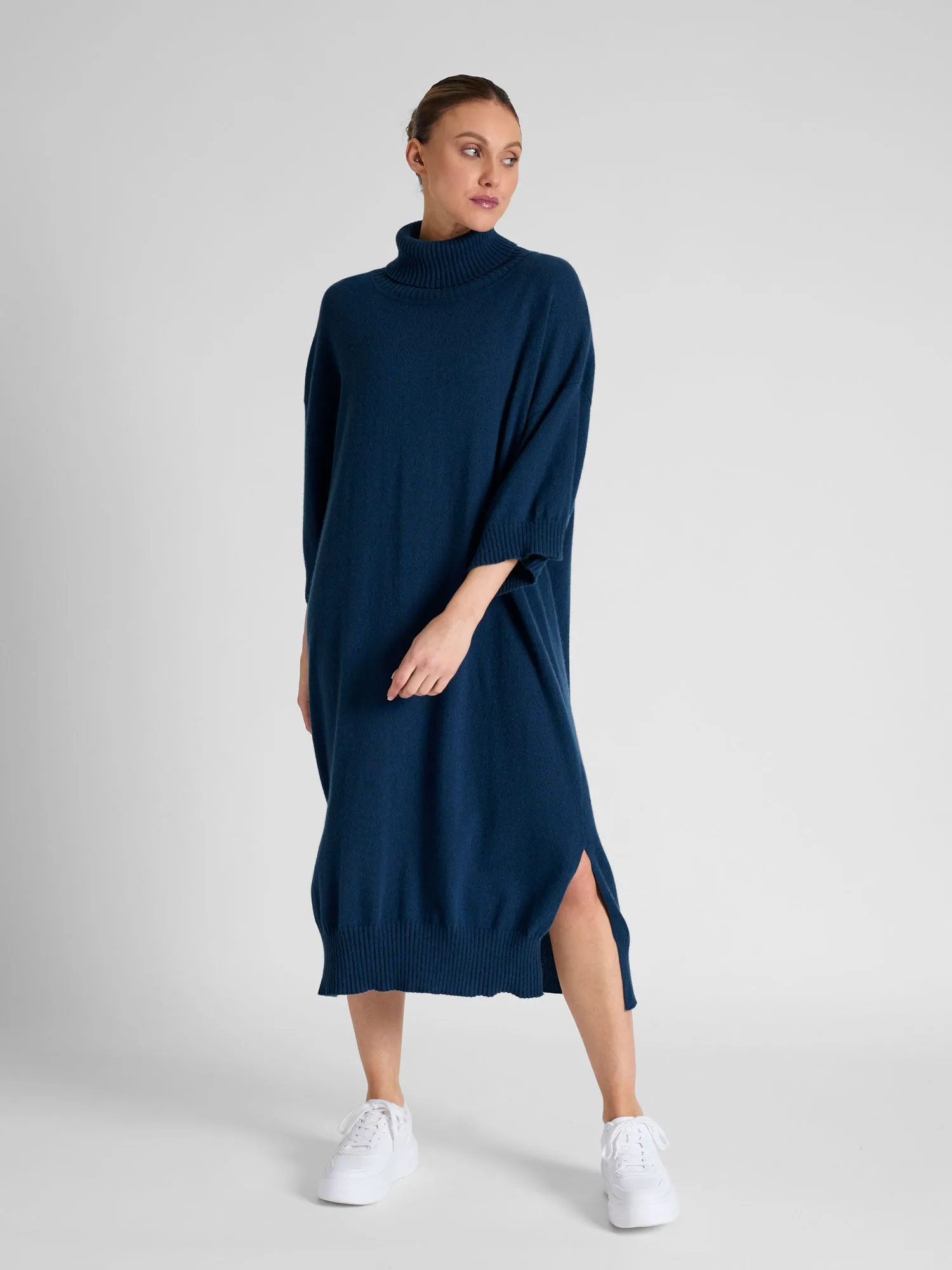 Cashmere dress "Breeze" - mountain blue