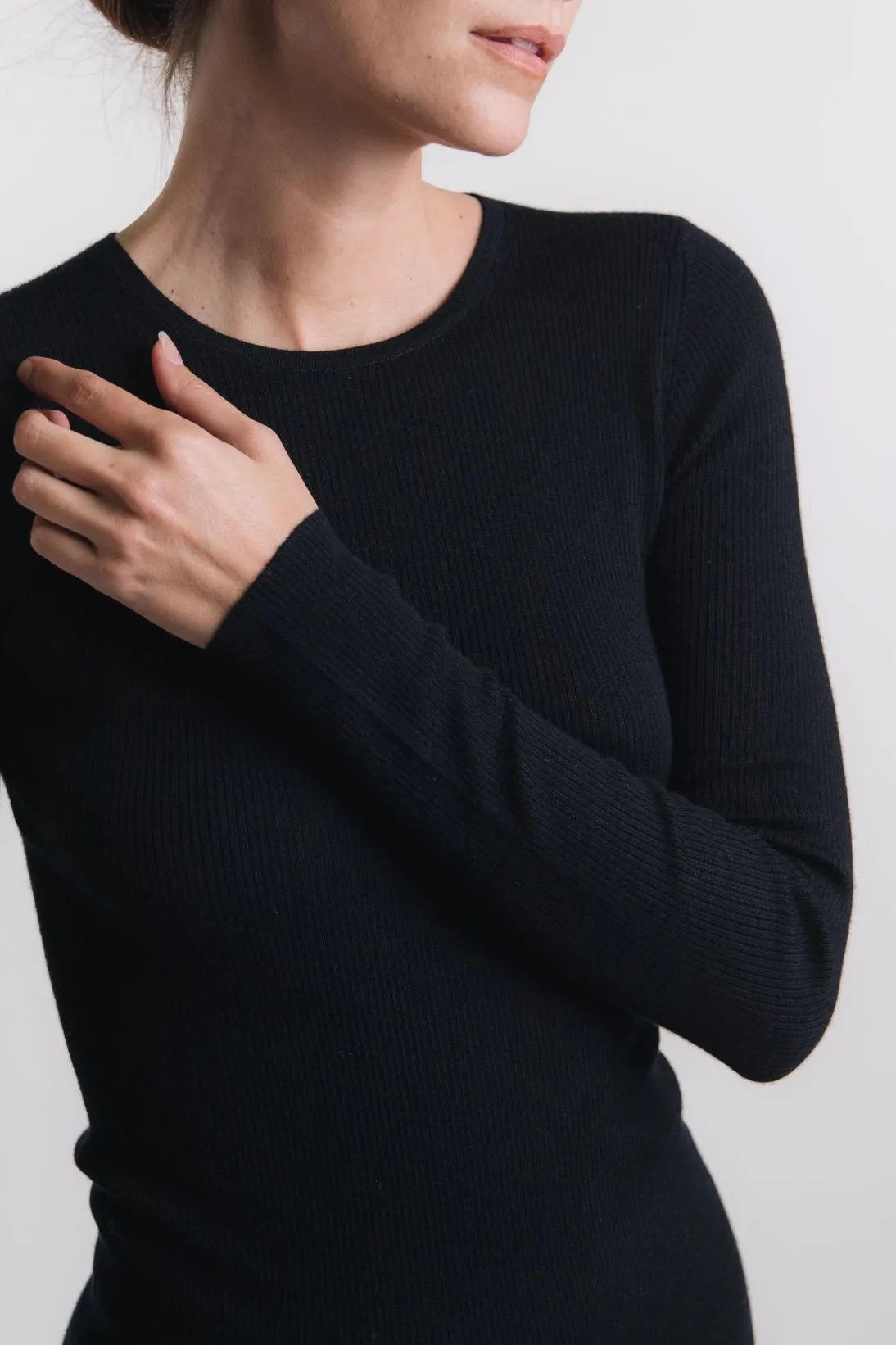 CASHMERE RIBBED CREWNECK