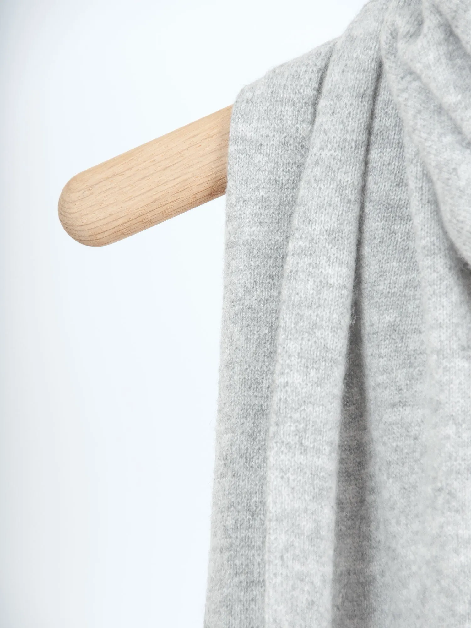 Cashmere scarf "Signature" - light grey