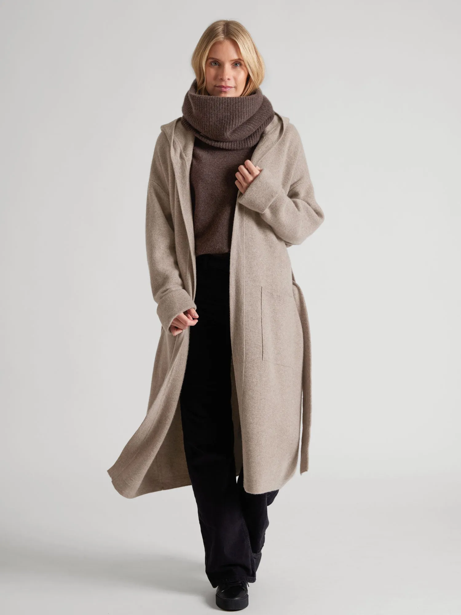 Cashmere snood "Erika" - dark brown