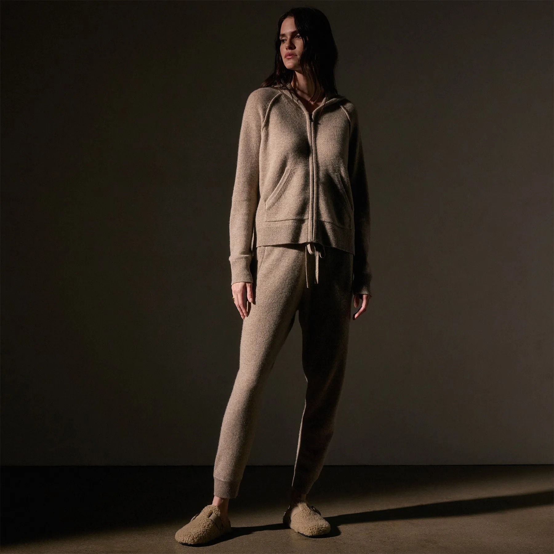 Cashmere Track Pant - Coyote