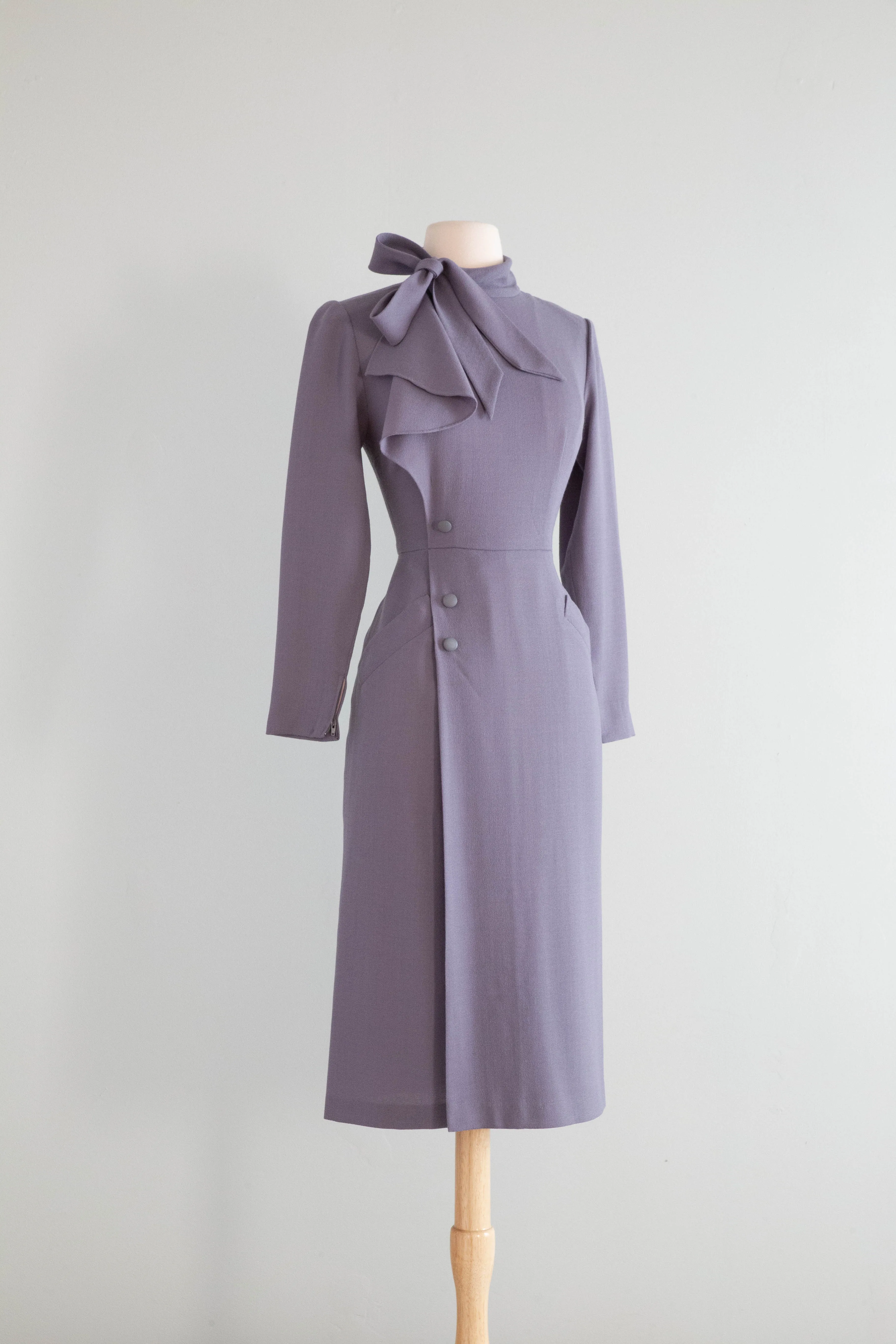 Chic 1970's Nina Ricci Dove Grey Wool Crepe 1940's Style Dress / Small