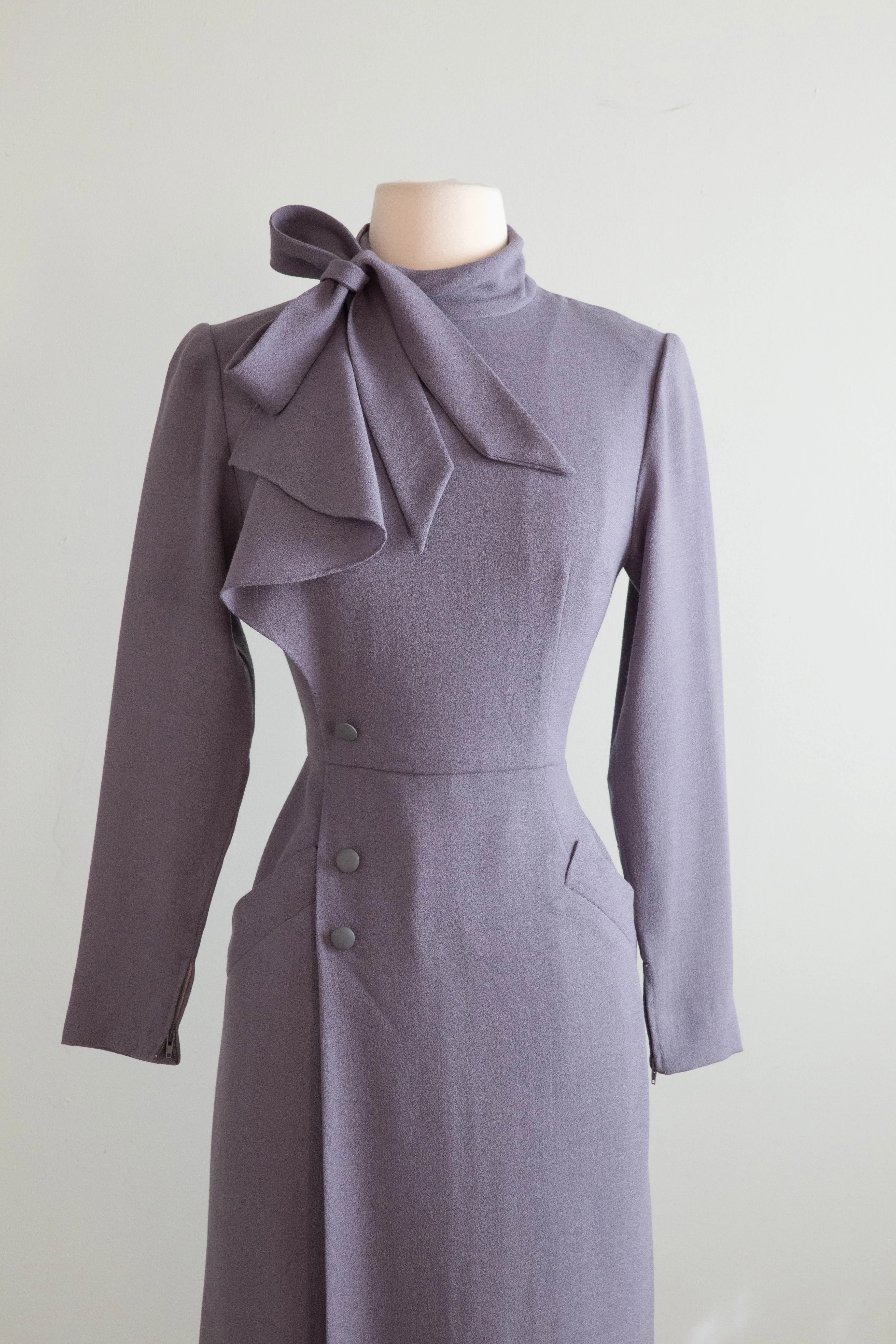 Chic 1970's Nina Ricci Dove Grey Wool Crepe 1940's Style Dress / Small