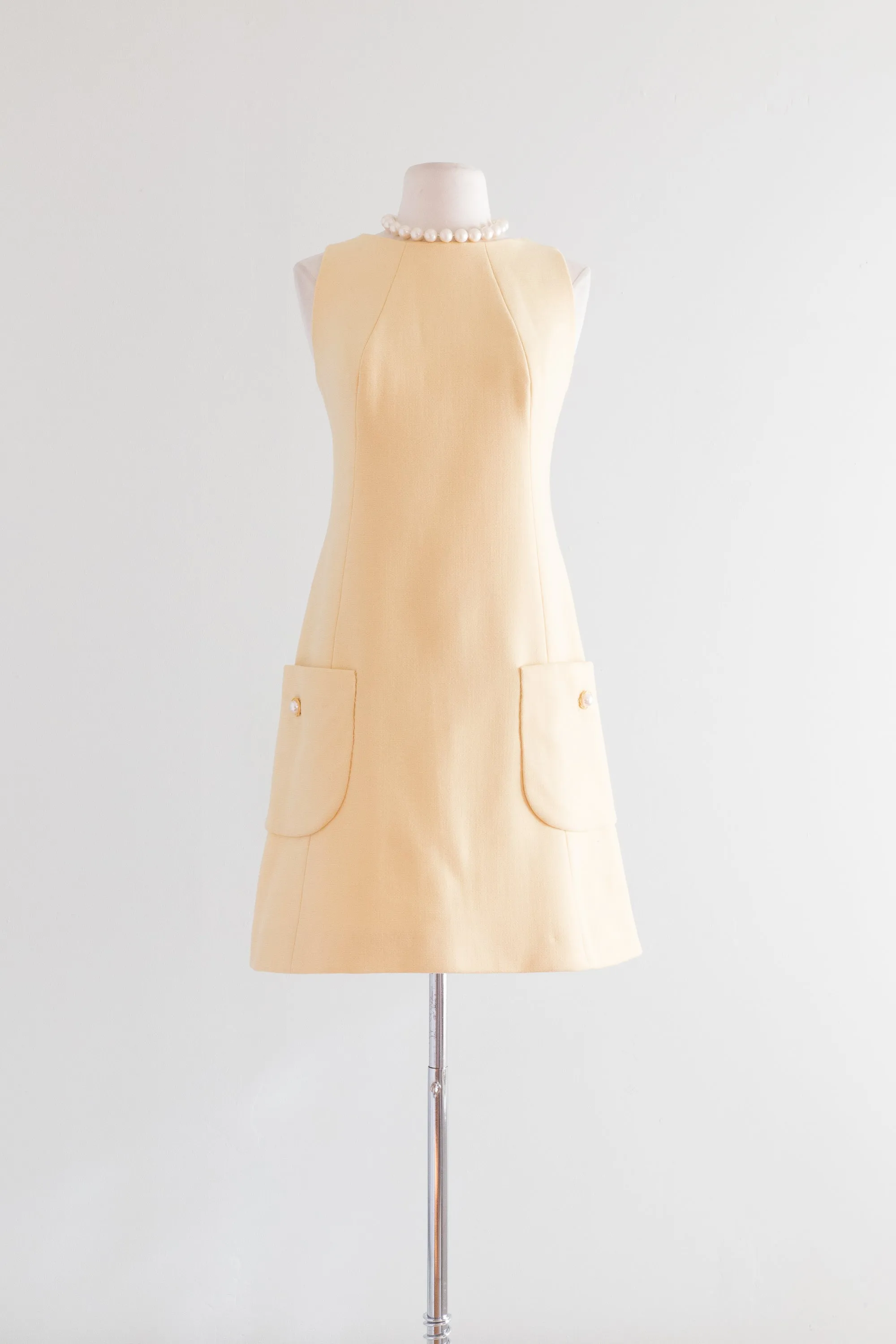 Darling 1960's Buttercup Yellow Shift Dress With Pockets and Buttons / Medium