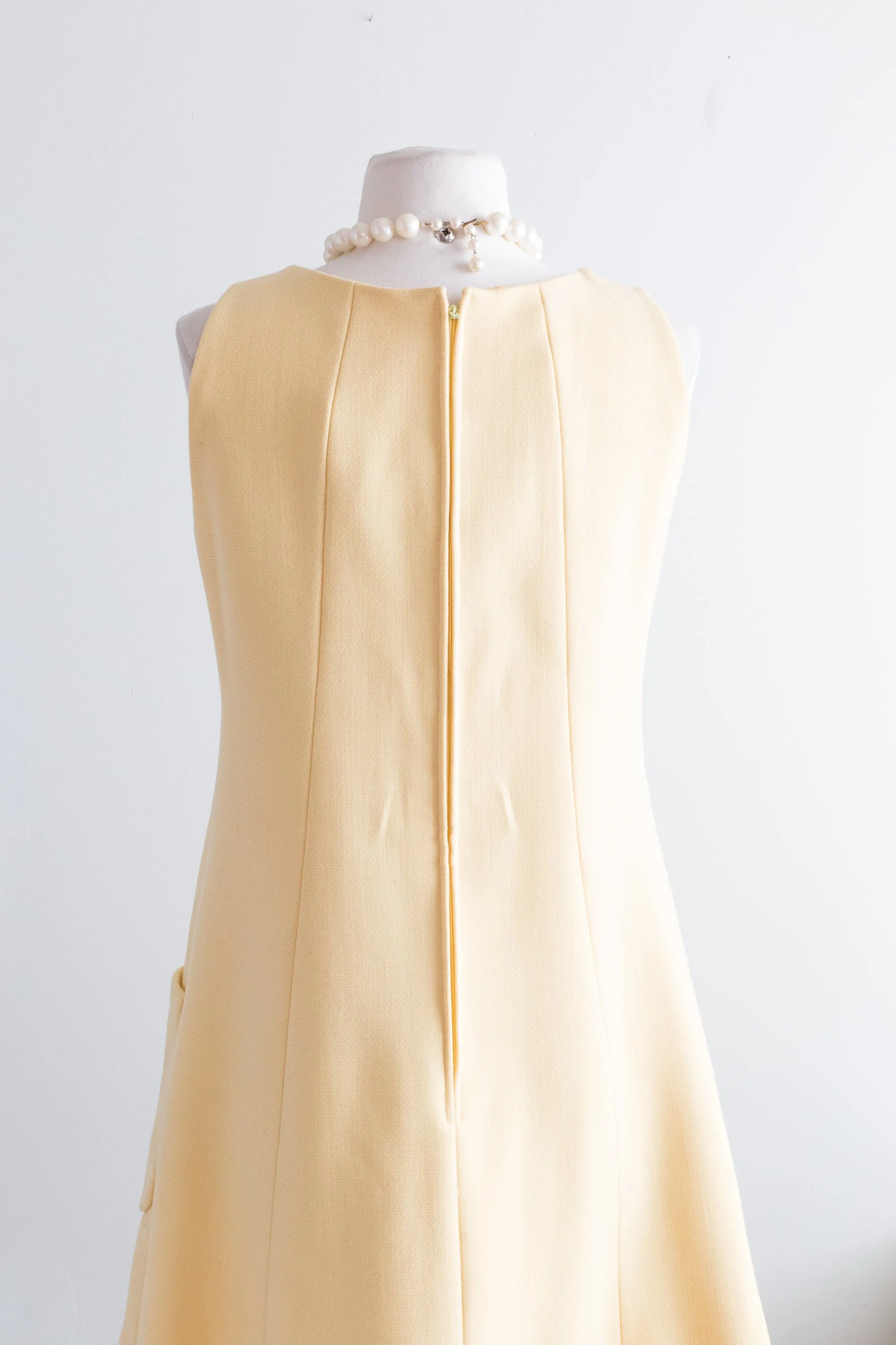 Darling 1960's Buttercup Yellow Shift Dress With Pockets and Buttons / Medium