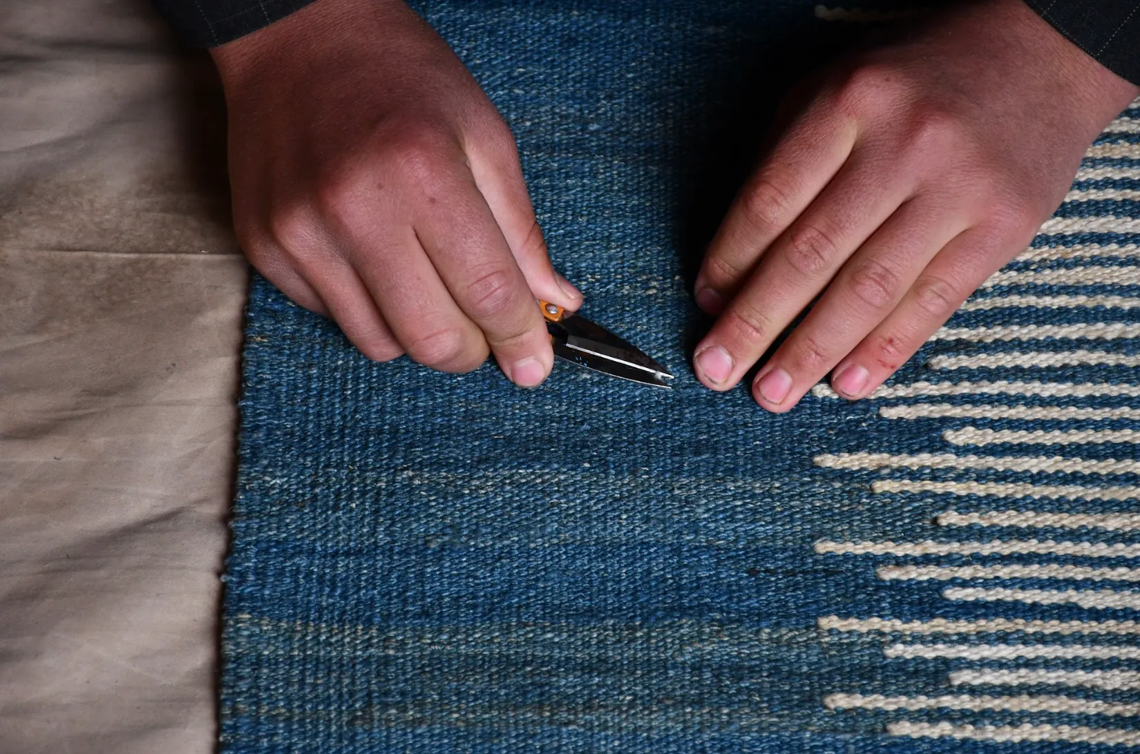 Grey with navy blue border kilim