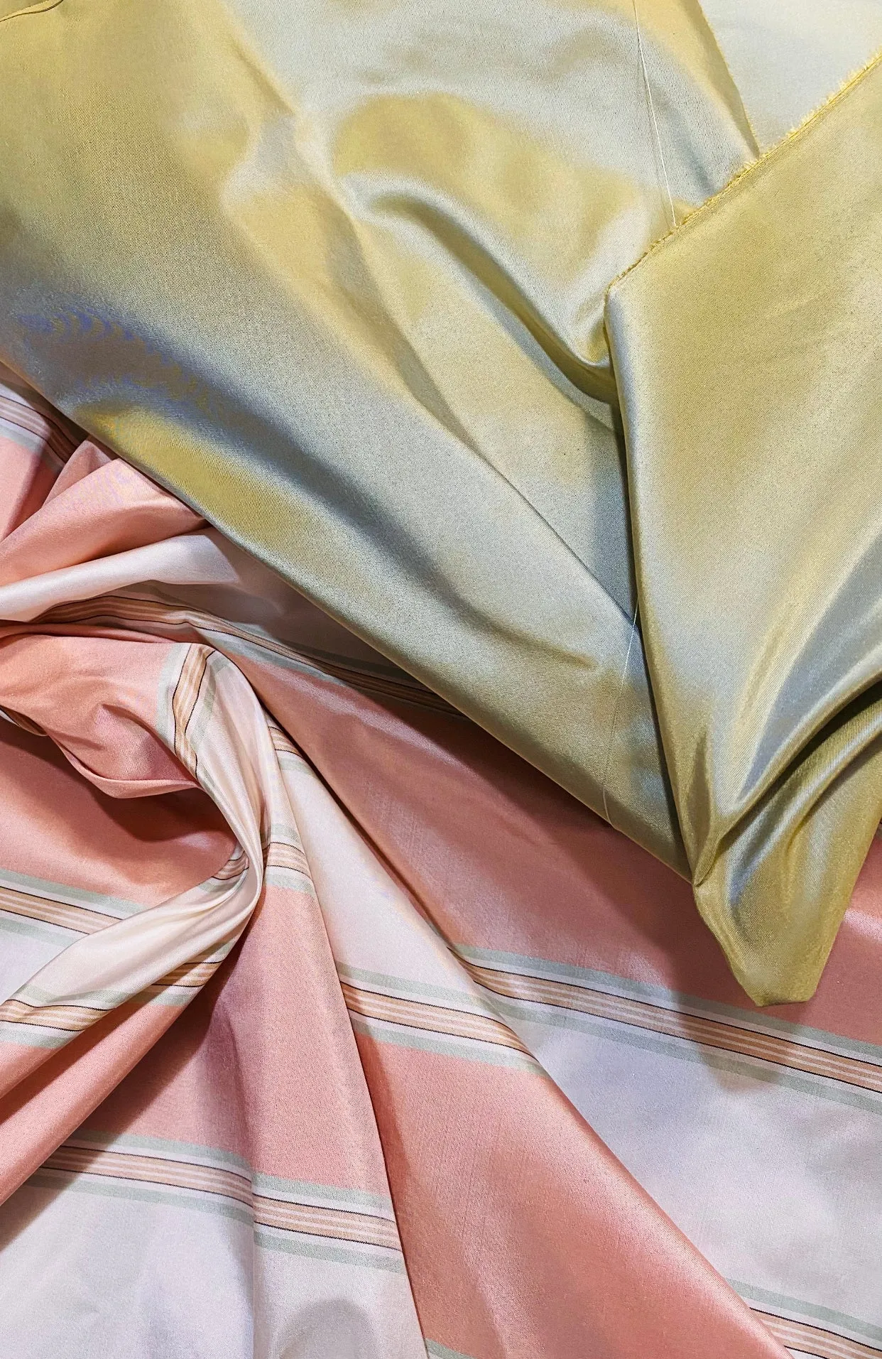 NEW Lady Lisa 100% Silk Taffeta Fabric - Solid Aqua with Yellow Iridescence