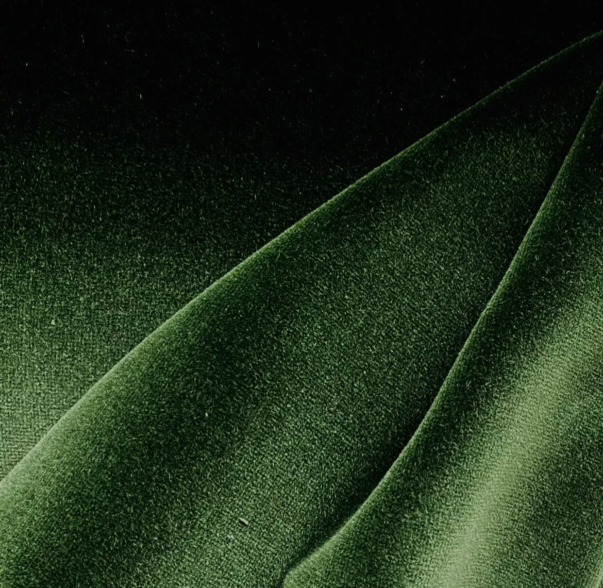 New Prince Oliver 100% Cotton made in Belgium Velvet Fabric in Central Park Green